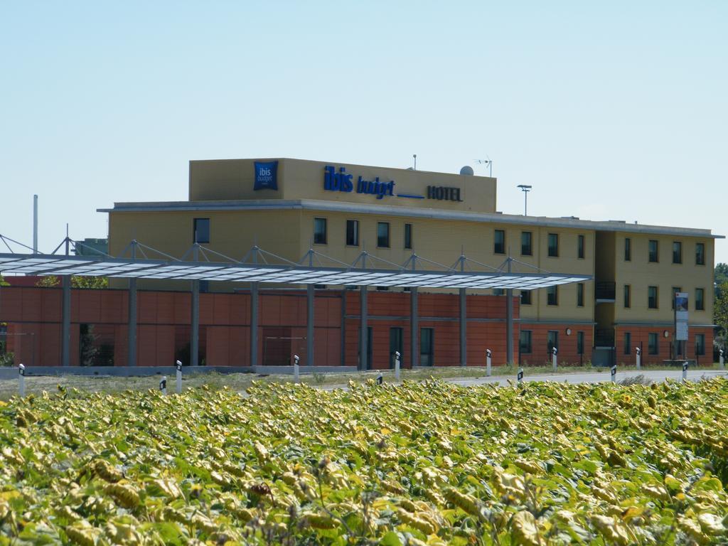 Ibis Budget Castelnaudary - A61 Luaran gambar