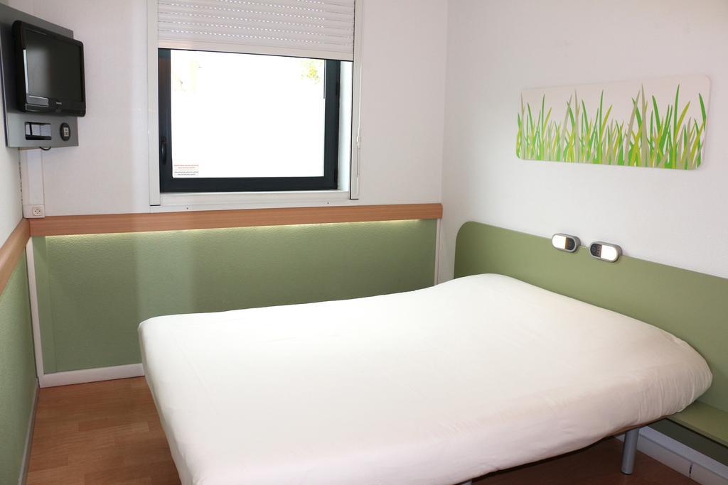 Ibis Budget Castelnaudary - A61 Bilik gambar